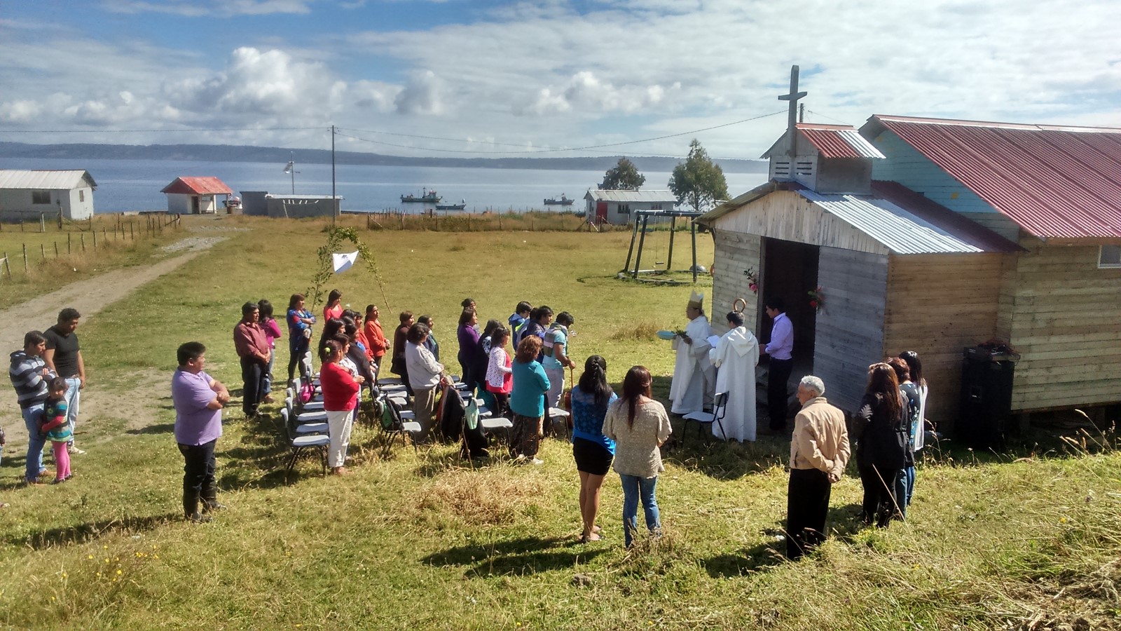 Bendición de la Capilla de la Isla de Chaullín