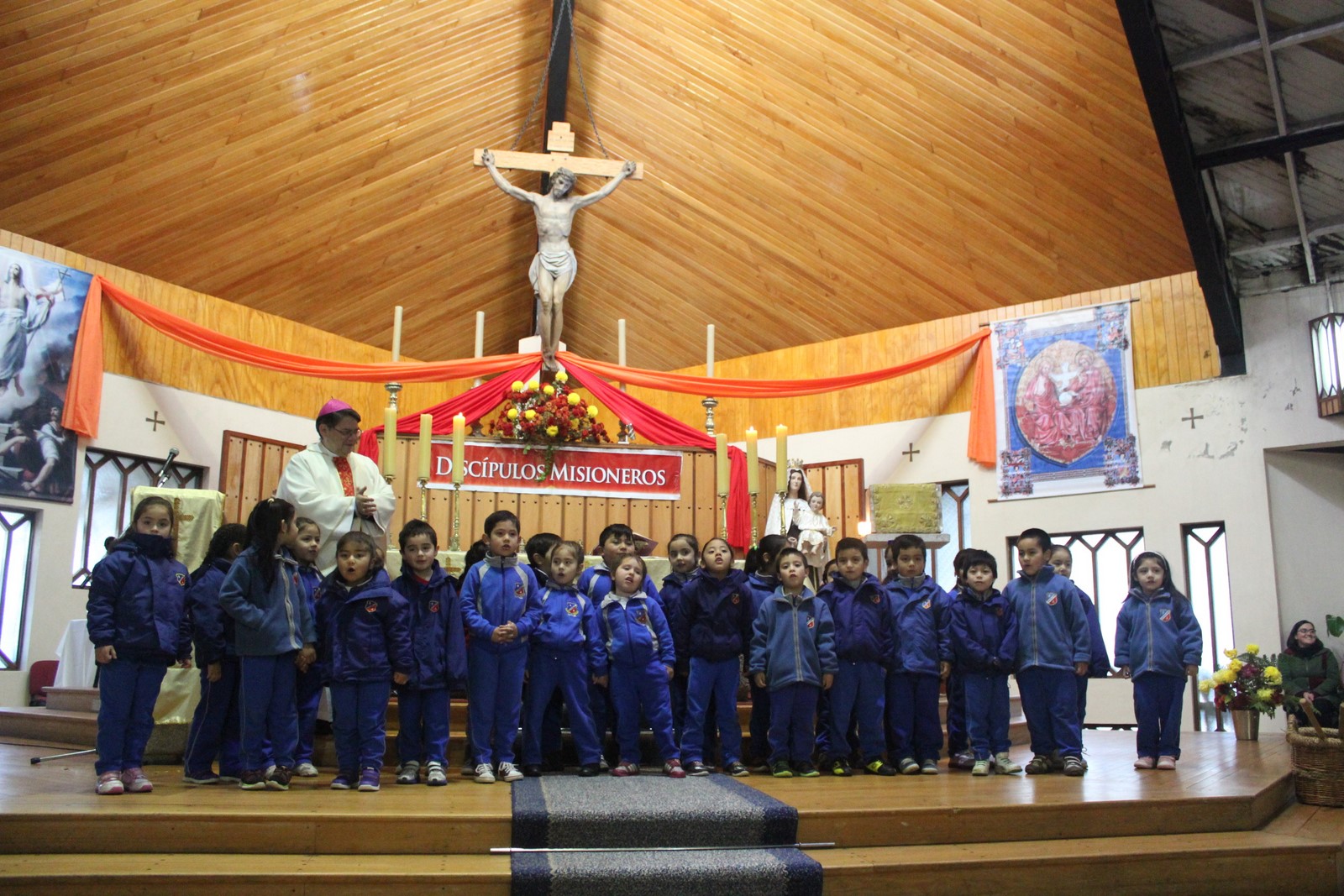 Celebración de Corpus Christi junto al Colegio Seminario de Ancud