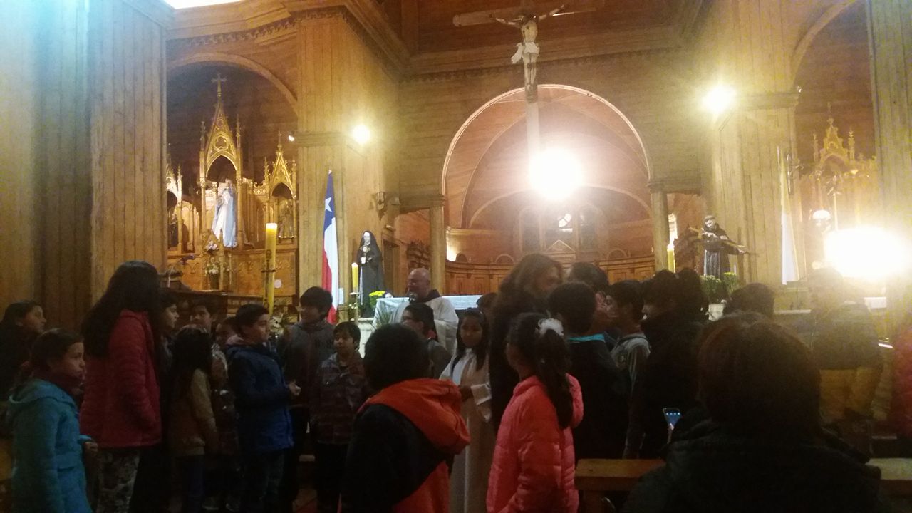 Inicio de la Catequesis en la Parroquia Apóstol Santiago de Castro