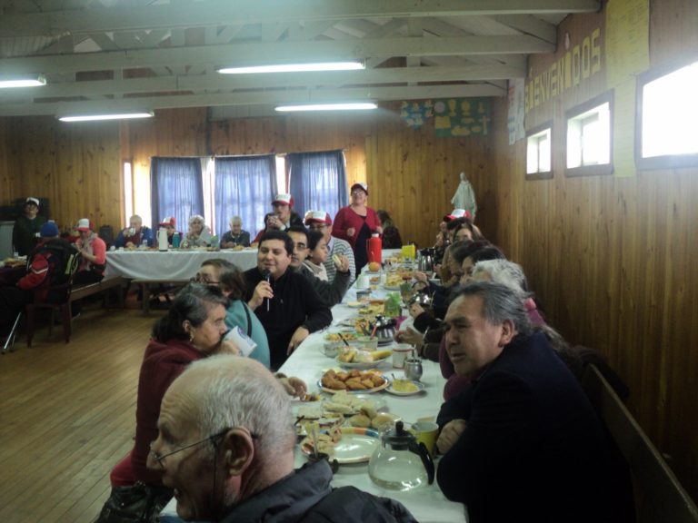 Mateada de la solidaridad en la Capilla Cristo Obrero Ancud