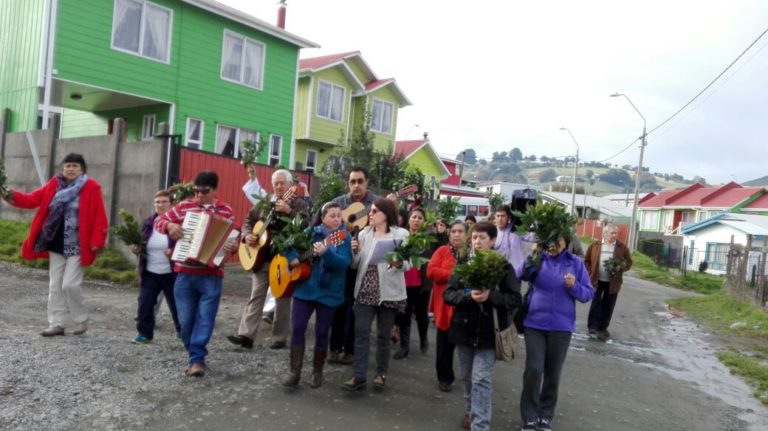 Celebración del domingo de Ramos en Catruman y Cristo Obrero