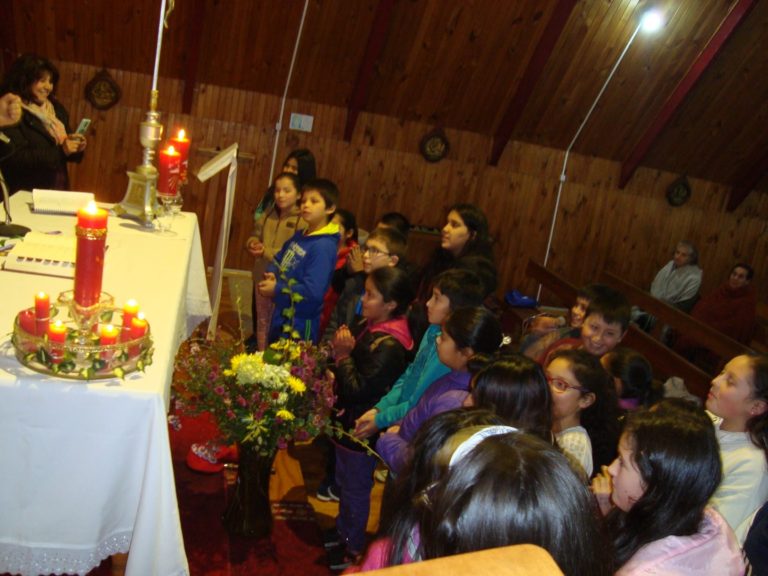 Comunidad de Curaco de Vélez celebró con entusiasmo Pentecostés