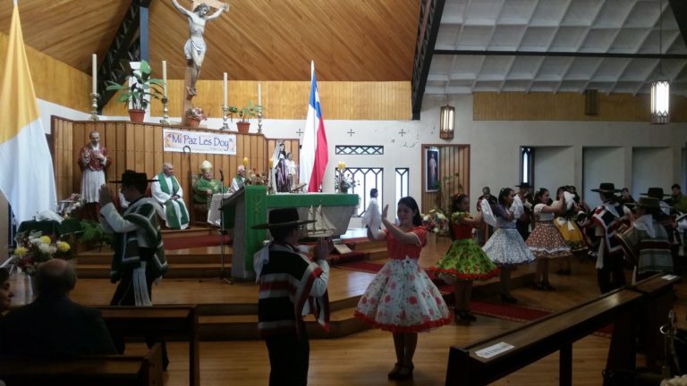 En una Solemne Eucaristía  Ancud da gracias por la Patria