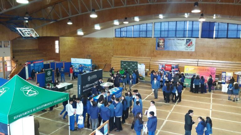 Colegio Seminario de Ancud realizó la feria de Educación Superior