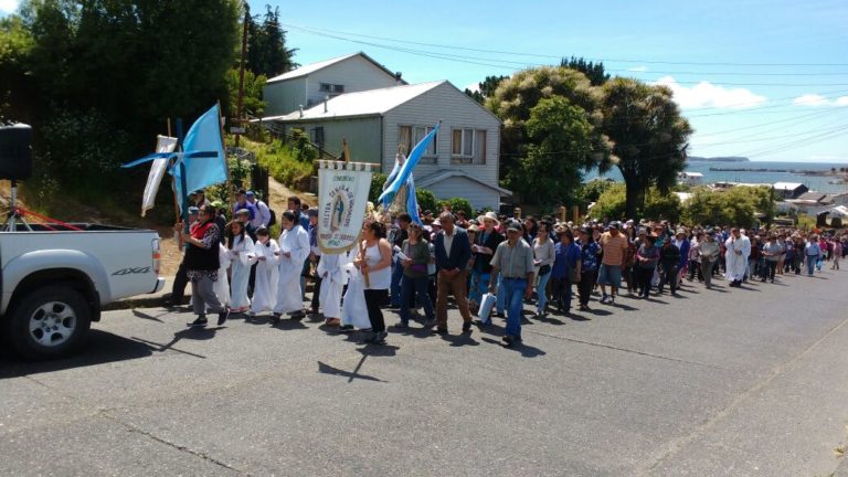 Gran procesión y celebración de los devotos de la Inmaculada Concepción en Ancud