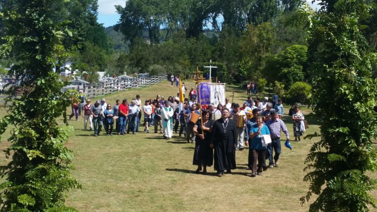 Gran fiesta se vivió en la Isla de Aucar al inaugurar y bendecir su nueva capilla