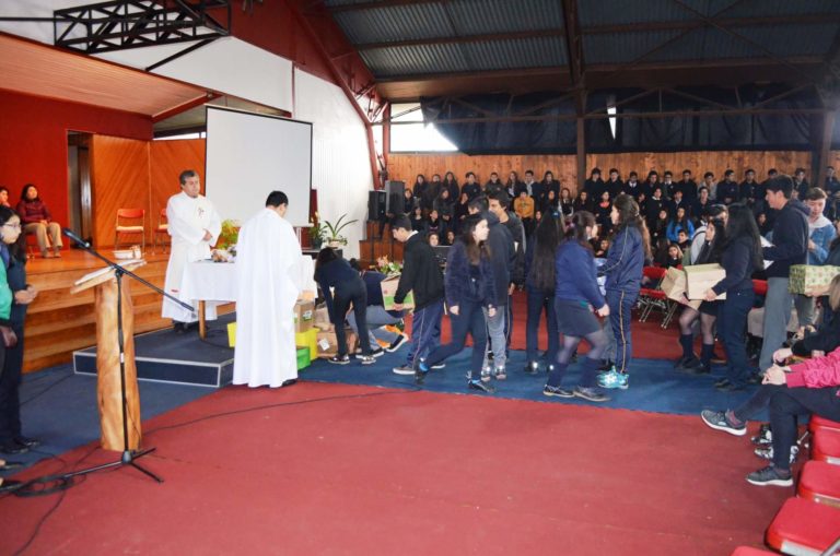 La Fundación El Pilar de Ancud celebró intensamente esta Semana Santa