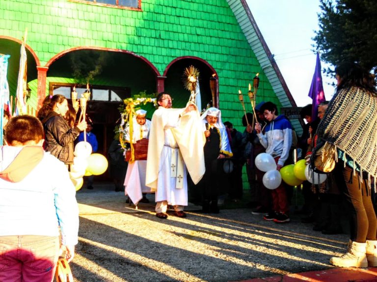 Parroquia San Judas Tadeo celebró la fiesta de Corpus Christi junto a los cuasimodistas