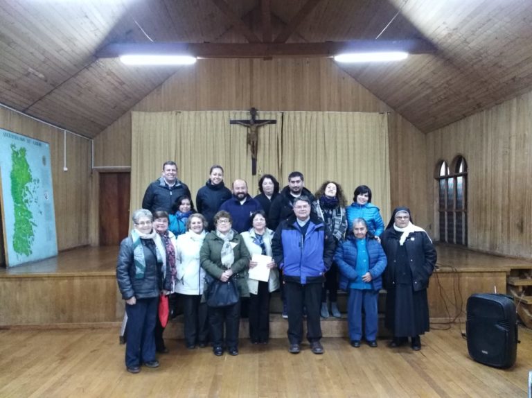 Parroquia Apóstol Santiago realizó jornada de reflexión y lectura de la carta del Papa al pueblo de Dios que peregrina en Chile