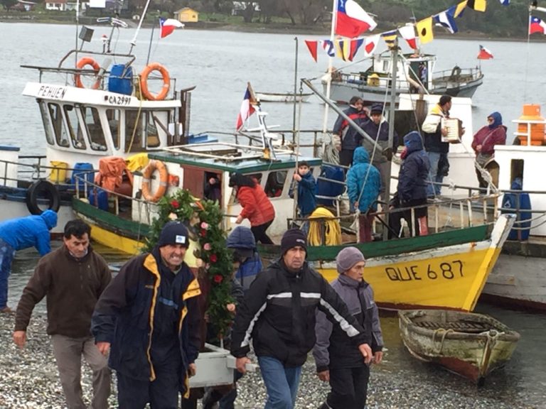 Festividad de San Pedro en las comunidades isleñas de Mechuque, Aulin y Meulin