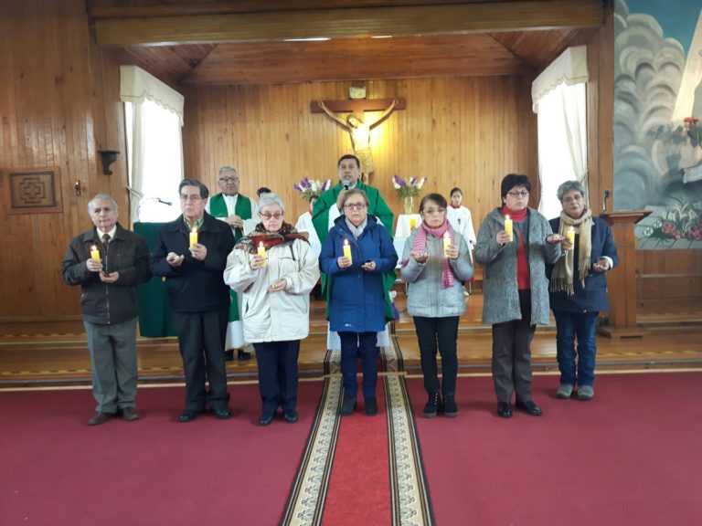 Ministros de la comunión recibieron el envío para la Pastoral del Acompañamiento en la Parroquia Buen Pastor