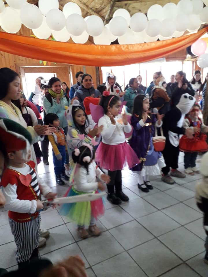 La Parroquia de Chonchi celebró la fiesta de la Luz con los niños de la comunidad