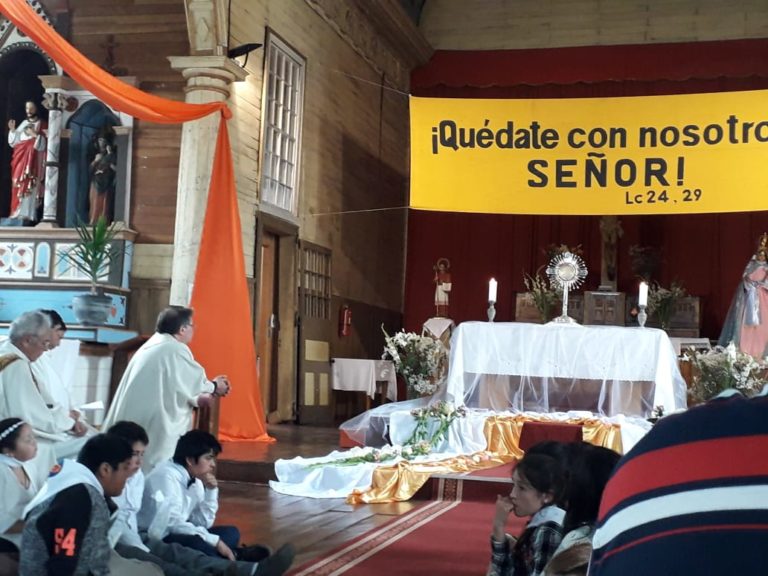 Parroquia de Chonchi celebró con júbilo la conclusión del Congreso Eucarístico