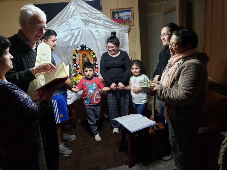 Las “misiones de la Virgen de Guadalupe” está animando en la fe a muchas familias de Ancud