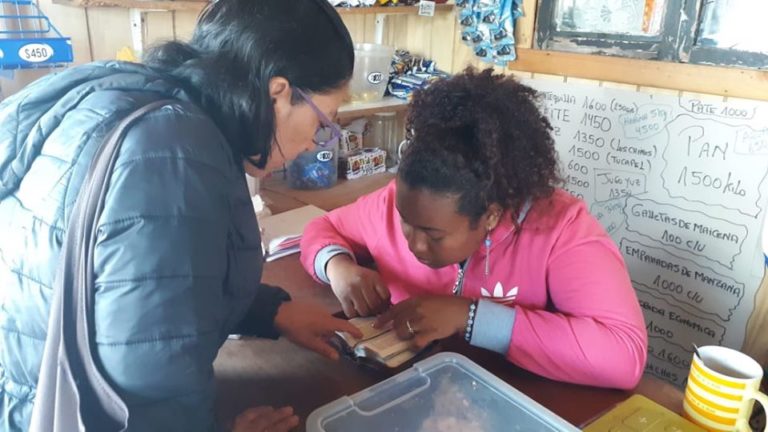 Experiencia misionera en la Isla de Melinka con las Hermanas Apóstoles de la Palabra